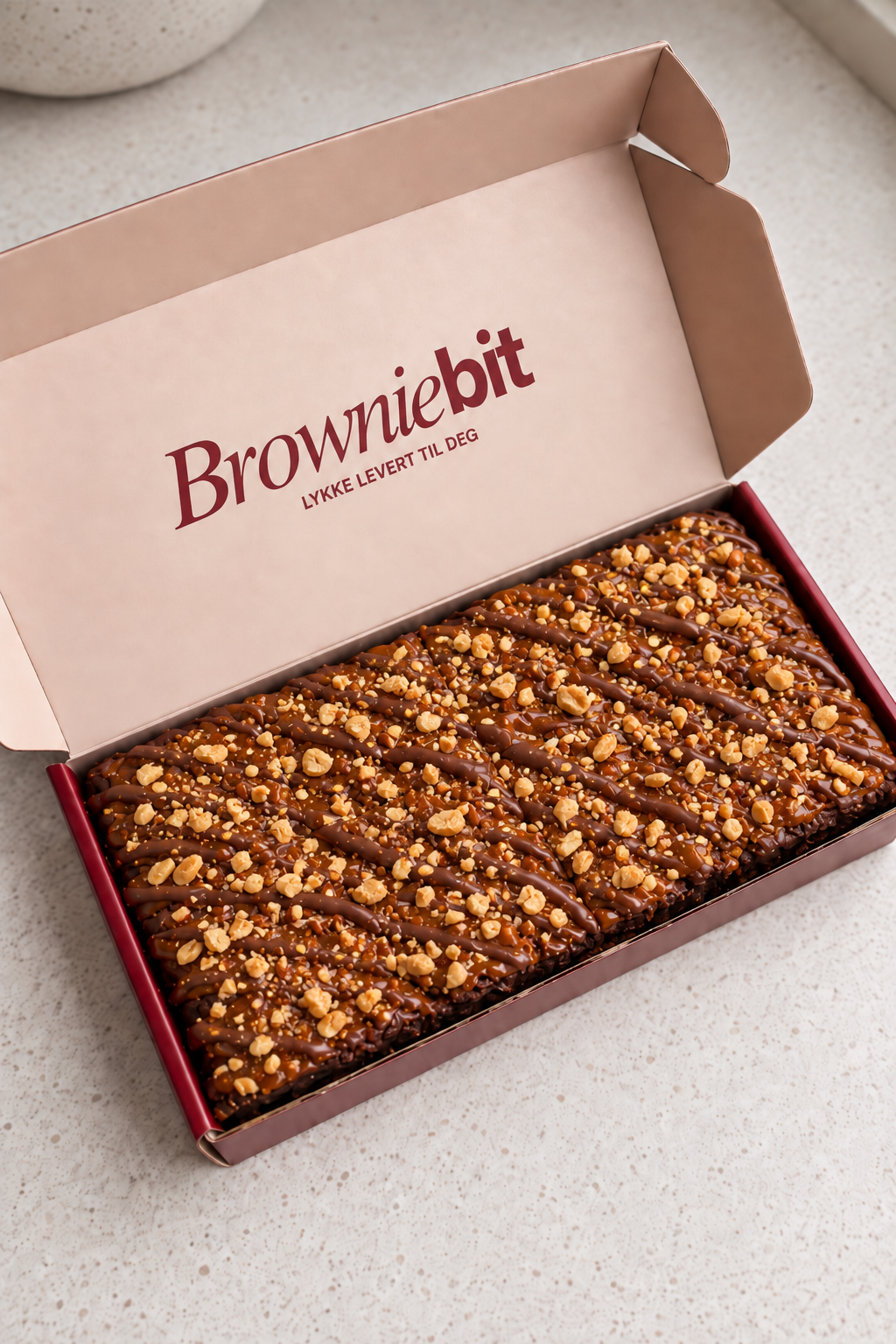 Personlig brownie- hvit pynt